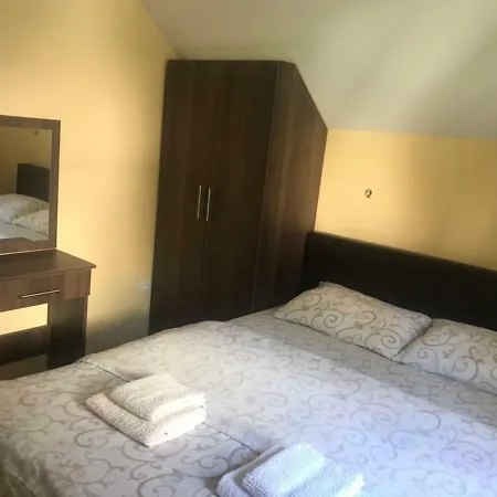 Mountain House Tara Nikolic Apartman *